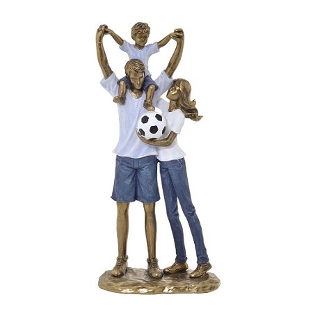 ESCULTURA FAMILIA DECORATIVA FILHO COM BOLA DE FUTEBOL