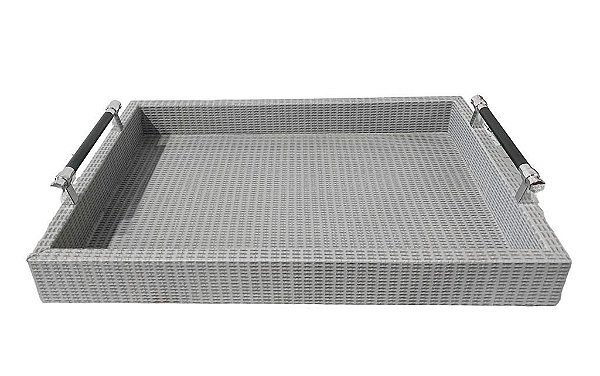 BANDEJA DECORATIVA PU CINZA E PUXADOR PRETO 44cm