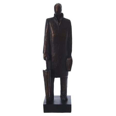 ESCULTURA DECORATIVA EM POLIRESINA HOMEM MARROM 43,3CM