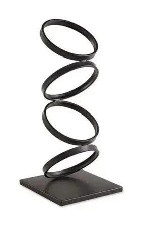 ESCULTURA EM METAL PRETO MART 40CM