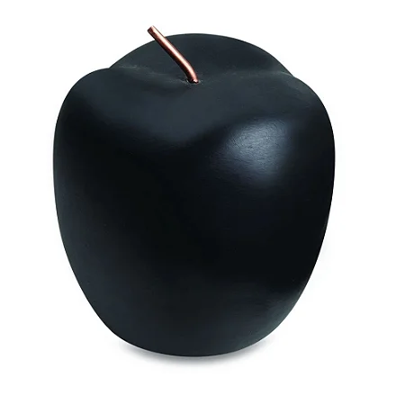 ESCULTURA MACA PRETA EM CIMENTO MART