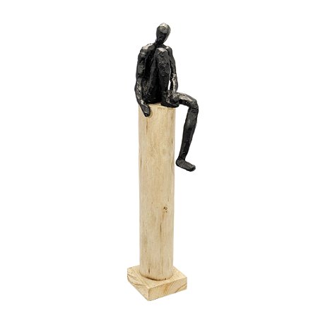 ESCULTURA PESSOA SENTADA EM MADEIRA E RESINA PRETO P 57CM