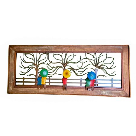 Quadro Pessoas com guarda chuva em metal moldura em madeira