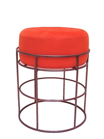 Banqueta Redonda com estrutura em metal e tecido Suede