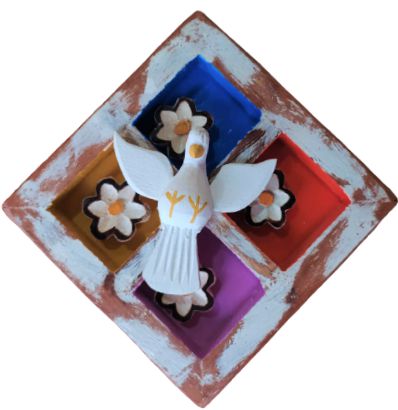 Quadro Divino Espirito Santo em Madeira PP