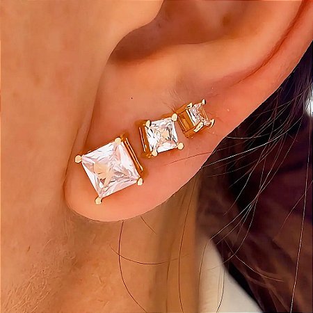 Brinco Trio Quadrado Luxo e Cristais Banhado a Ouro 18k