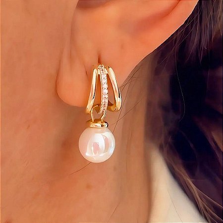 Brinco Pérola 3 Fios Banhado a Ouro 18k