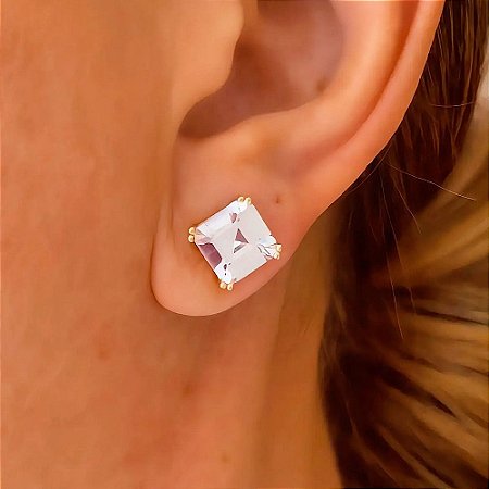 Brinco Ponto Luz Quadrado Banhado a Ouro 18k