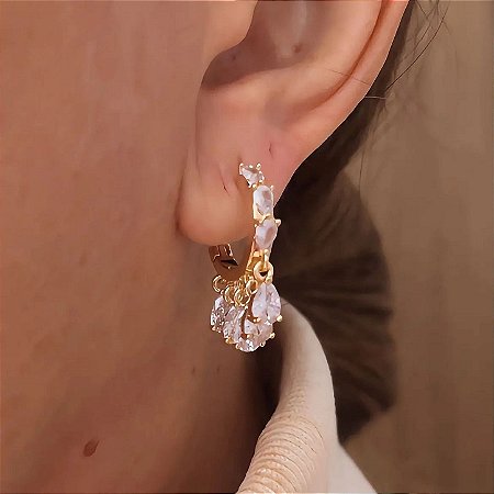 Brinco Argolinha Gotas de Cristal Lumin Banhado a Ouro 18k