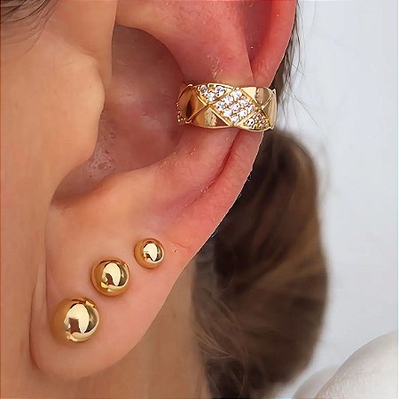 Piercing com Detalhes Lily Banhado a Ouro 18k