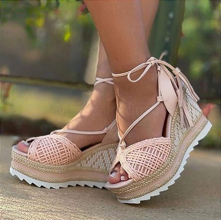 SANDÁLIA ANABELA NUDE AMARRAÇÃO SOLADO TRATORADO - Sandálias, Anabelas,  tamancos, rasteiras, botas e muito mais na Jess Calçados
