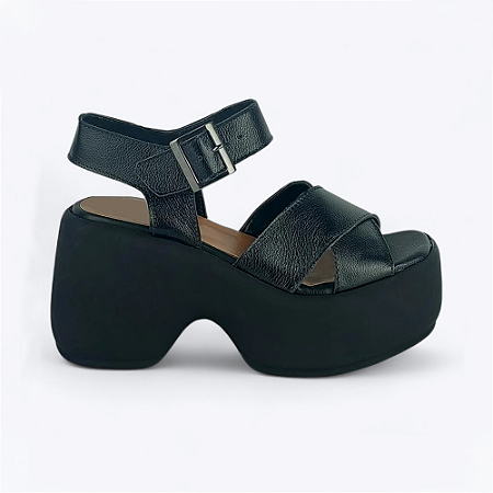 Sandália Plataforma Ingrid Tiras Cruzadas Couro Preto