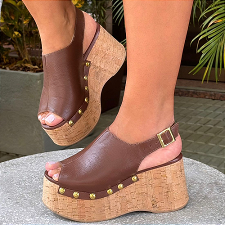 Sandália Plataforma Feminina Solaris em Couro Café