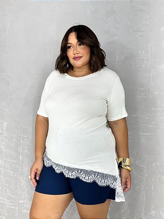 Blusa assimétrica renda