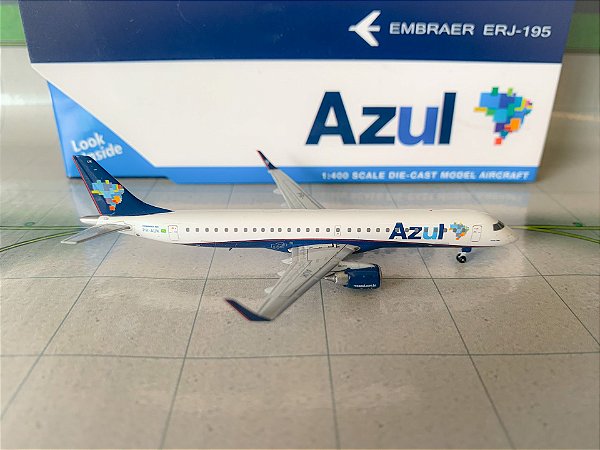 Miniatura Avião - Embraer ERJ-195 - Azul - 1:400 - Gemini Jets