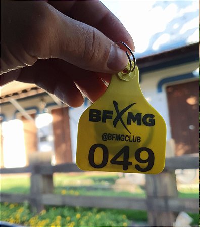Chaveiro Brinco BFMGCLUB com número- Amarelo