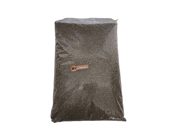 AKADAMA TOP QUALIT HARD 5 LITROS P (2-6mm) Fracionado