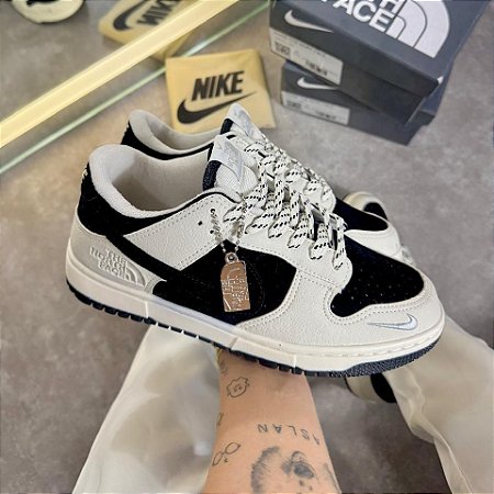 DUNK NORTH FACE "PRETO"