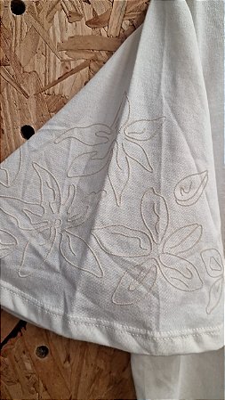 Blusa Off White Manga Bordada G e GG
