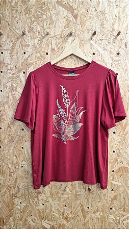 Camiseta Básico Vermelha Flor Dourada G