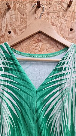 Blusa Manga Morcego Verde