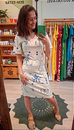 Vestido Curto Reto Estampado Azul e Branco