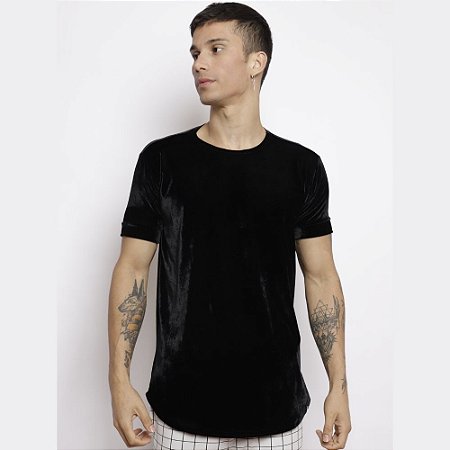 Camiseta Santo Luxo Man Veludo Preto