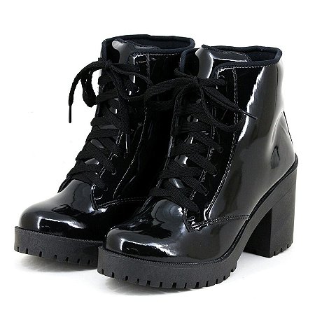 bota de roqueiro feminina