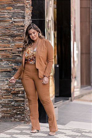 conjunto de blazer plus size