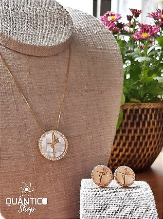 Conjunto Colar e Brinco Fé Cravejado em Zircônia