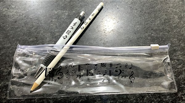 KIT ESCOLAR COM 3 PEÇAS tema musical