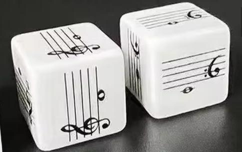 DADOS COM NOTAS MUSICAIS NA PAUTA - O par