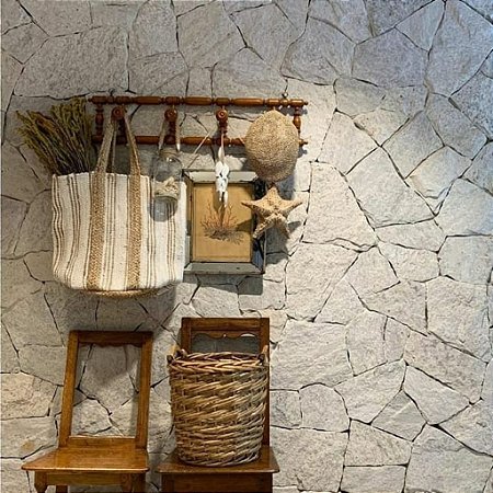 Pedra Bossa Nova, tamanhos variados - ( Preço /m² )