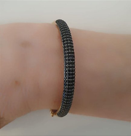 Bracelete Fechado Cravejado Zircônias Preta