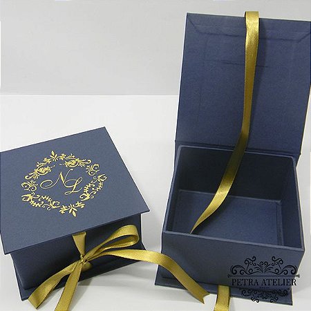 Caixa Azul para lembranças  tam: 10,5x10,5x6cm