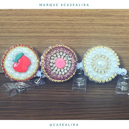 Cracha customizado mcz
