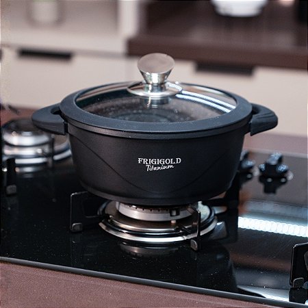 Panela Titanium 20cm Com Tampa Super Resistente Frigigold - 5 camadas de Titânio com mármore antiaderente
