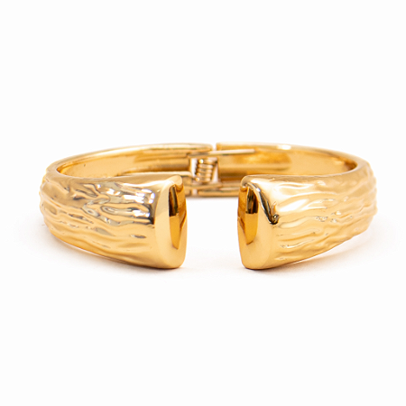 Bracelete Feminino Textura Orgânica Fecho Mola Banhado a Ouro