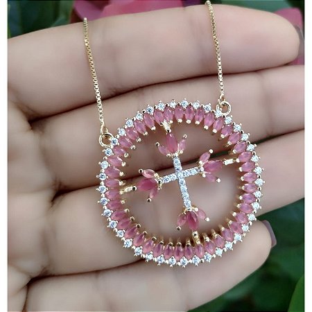 Colar Crucifixo Cravejado Navetes Rosa Banhado Ouro Mandala