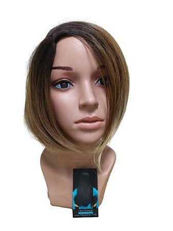 Peruca Fibra Organica Uso Diario Morena Iluminada Corte curto Chanel batido na nuca