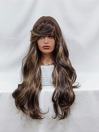 Peruca longa repicada com franja e fios castanho e luzes douradas
