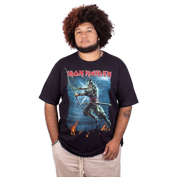 Camiseta Plus Size Iron Maiden Axe Eddie Preta Oficial - Art Rock