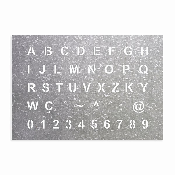 Molde Vazado Stencil Alfabeto e Números Em Chapa Folha Com 18x26cm