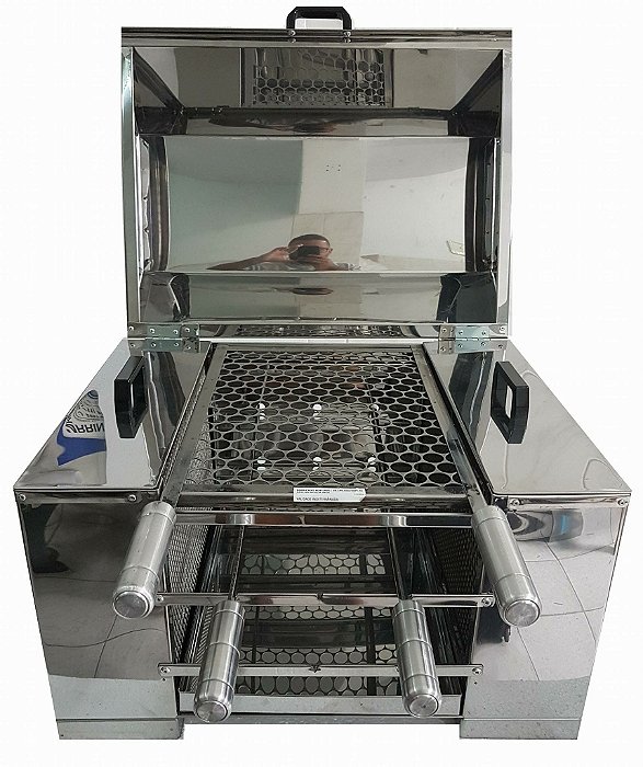 Churrasqueira Shp Grill com Lajota Refratária, Sistema a Bafo e Pizza