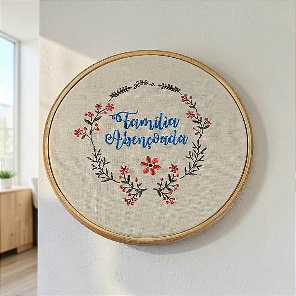 Quadro Decorativo Bordado Família Abençoada - 20cm Diâmetro