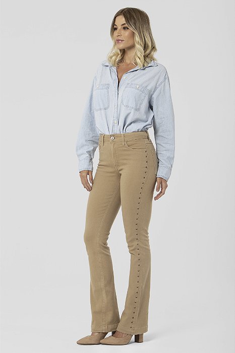 Calça Boot Cut Sarja Bege - Viena