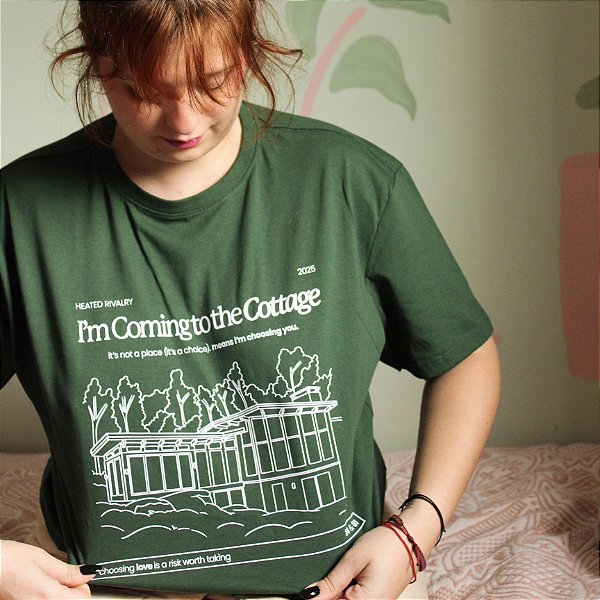 Camiseta | I'm coming to the cottage (Heated Rivalry)