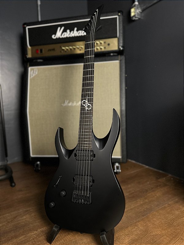 Guitarra Canhota Solar A2.6c Lh Carbon Black Matte - Com Case