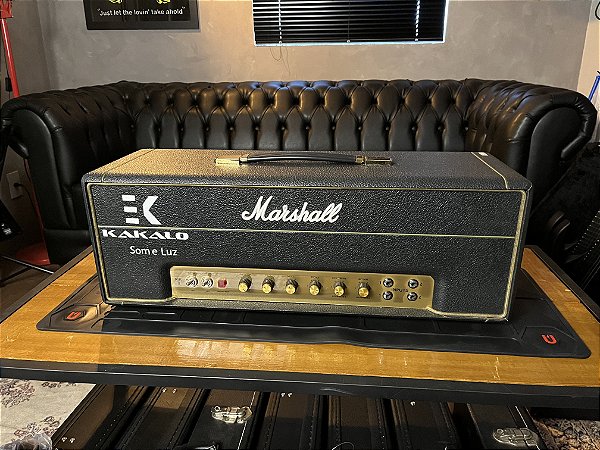 Cabeçote Marshall valvulado para guitarra 50W 1987X com Case