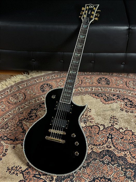 Guitarra Esp Ltd Ec-1000 Lec1000blk - Black - Com Case - Ec1000 - EMG 81 - 60
